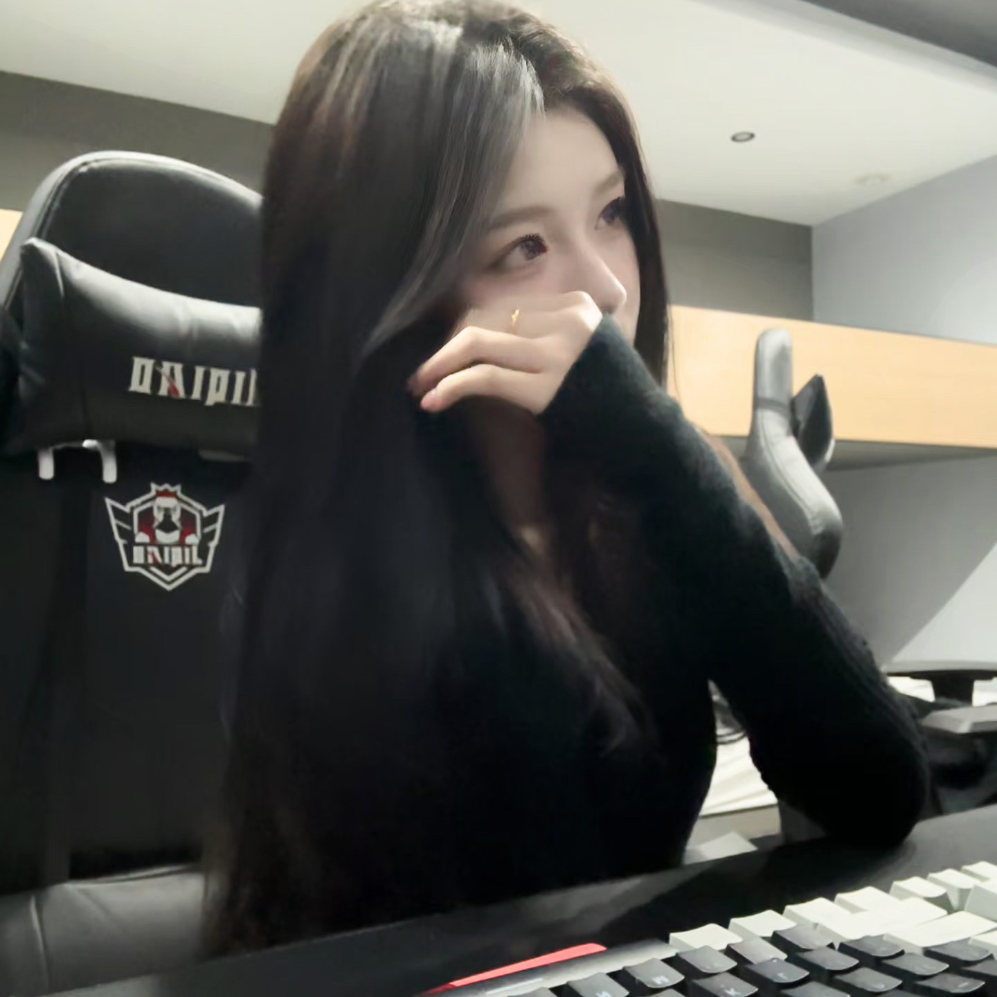 jiqingshipinwwwsis001com